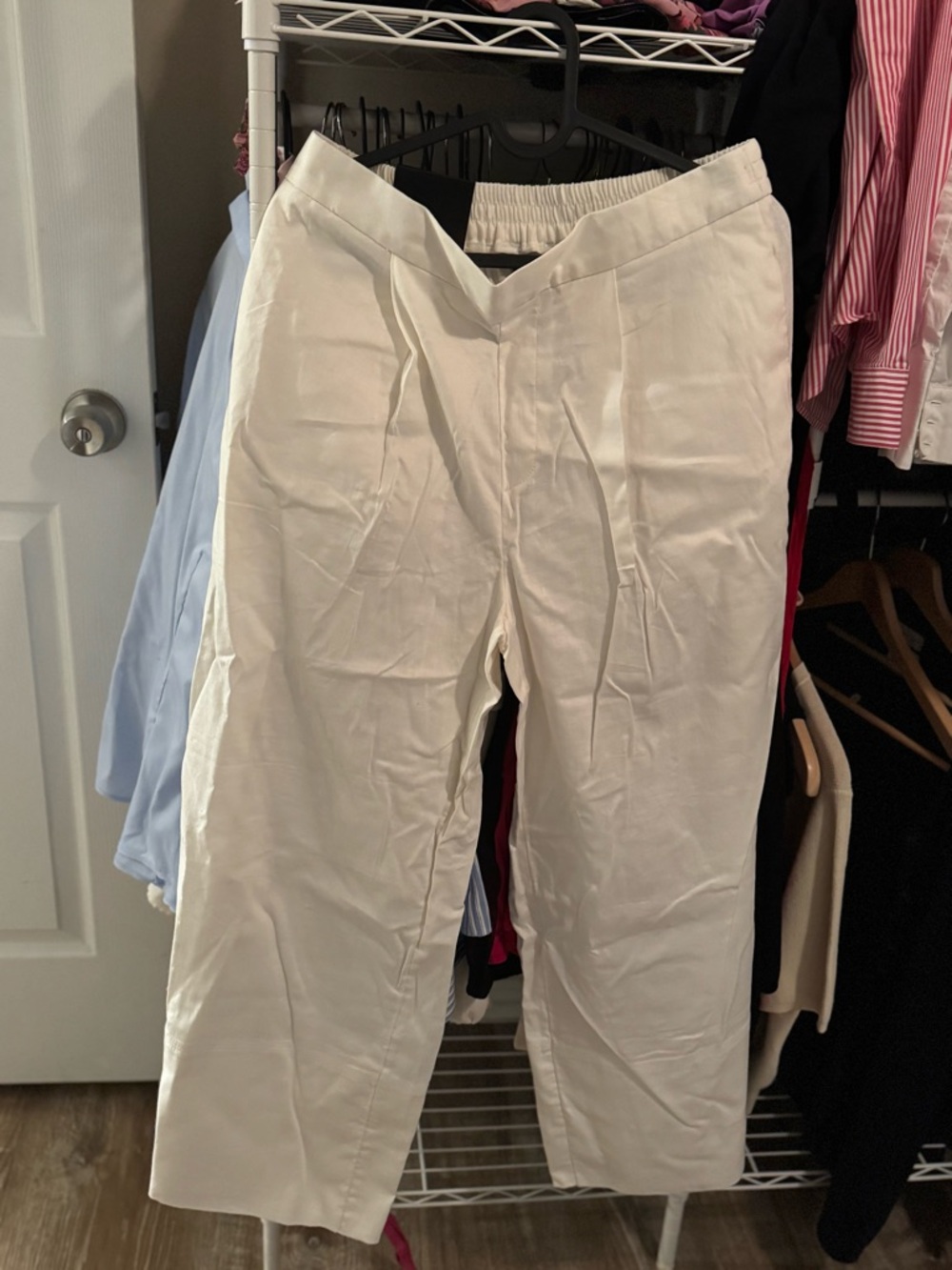 NWT- Banana Republic- Women - linen blend - white trousers